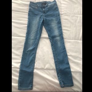 Light Wash Skinny Jeans